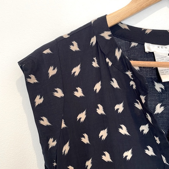 Kenar Navy Blue Women’s Patterned Blouse. - Picture 2 of 5